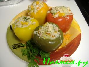 Радужные фаршированные перцы