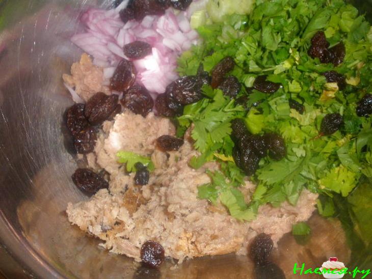 Салат с тунцом для сендвичей