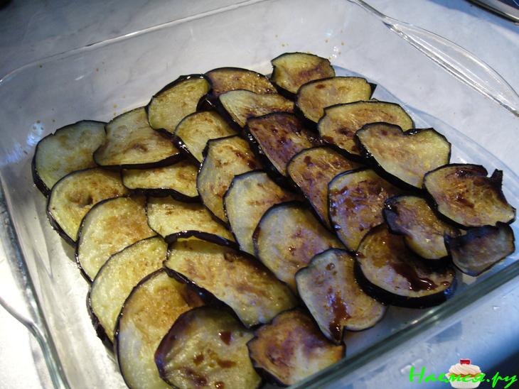 Баклажановый гратен