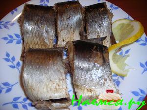 Селёдка тушеная в рассоле