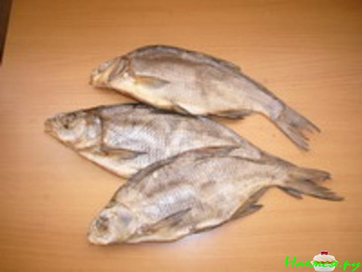 Лещ вяленый