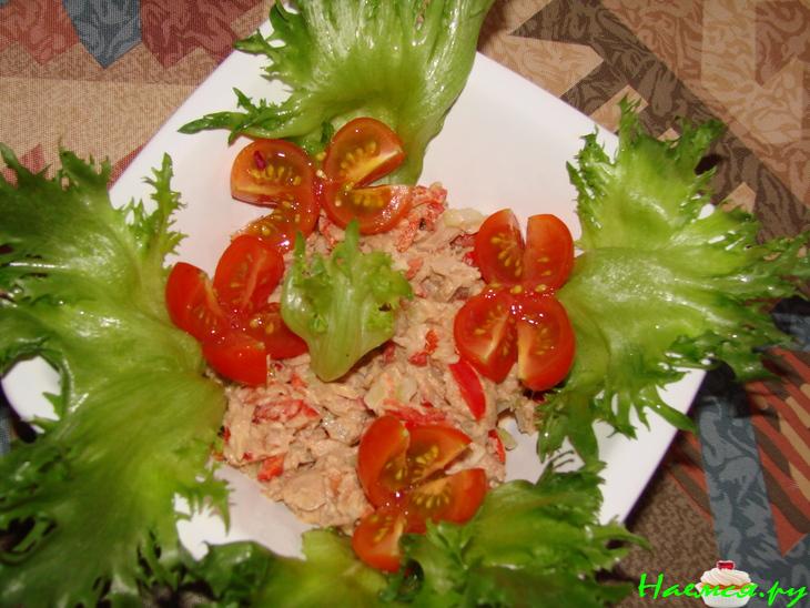 Салат с тунцом в собственном соку