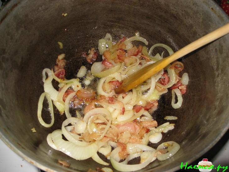 "Ушастая" курочка "Ушастая" курочка