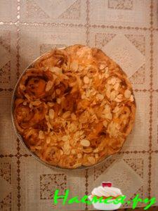 Абрикосово-творожный пирог с миндалем