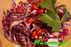 Салат из краснокочанной капусты "Прелесть"
