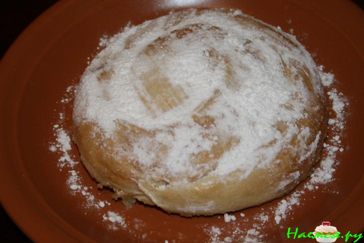 Банница с кокосово-медовой начинкой