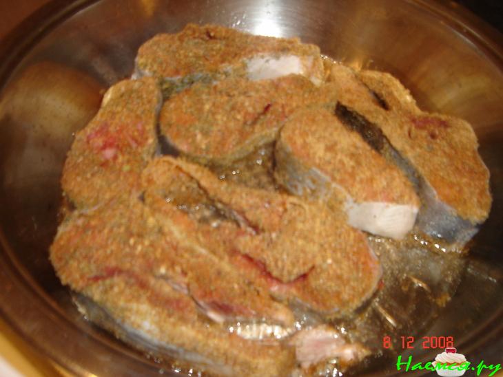 Горбуша в панировке