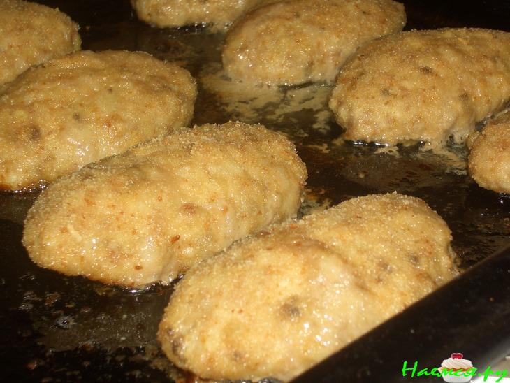 Котлеты с грибами куриные - 2