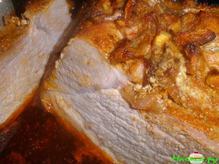 Запеченная свинина с пряностями