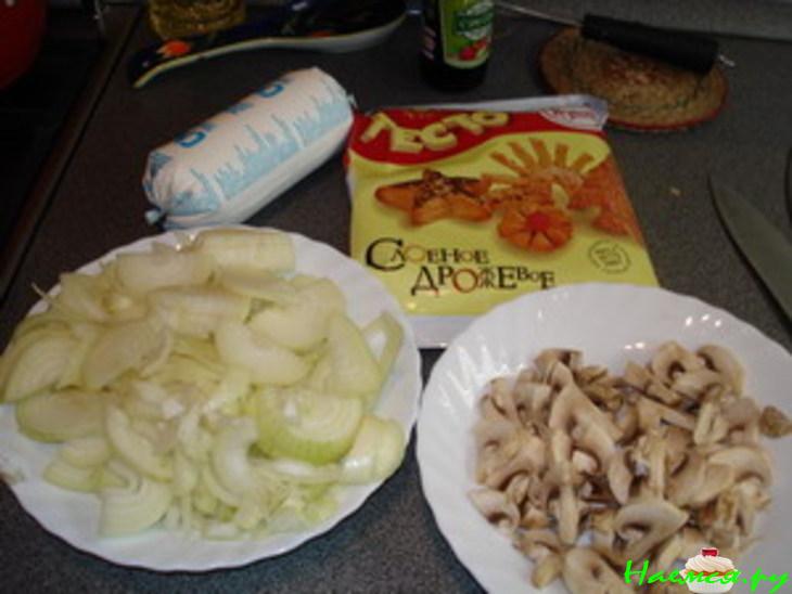 Пирог "Душа на распашку, лук с грибами"