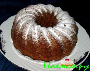 Кофейный кекс из мацы с орехами и изюмом