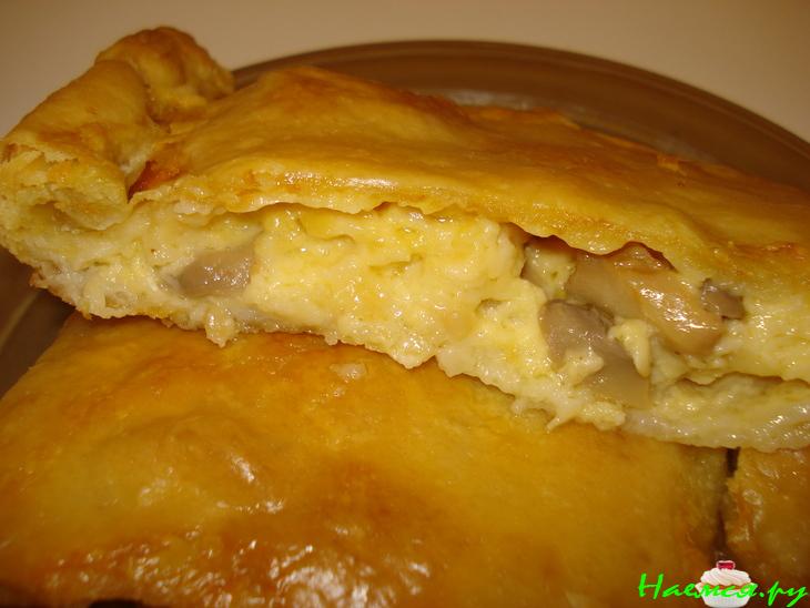 Манитаропита /грибной пирог/