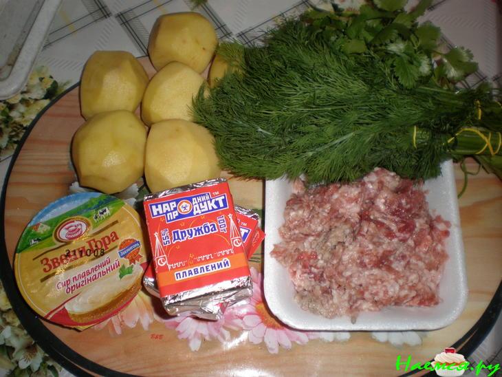 Сырный супчик с фрикадельками и сухариками