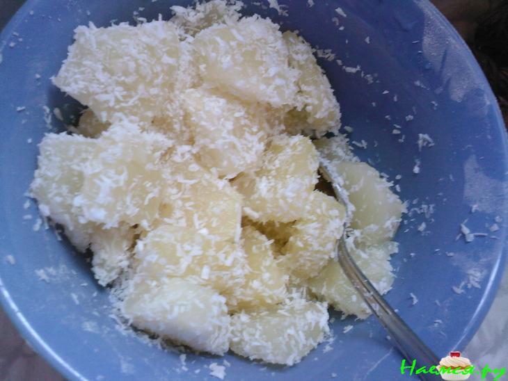 Творожные пирожные с ананасами и мармеладом Творожные пирожные с ананасами и мармеладом