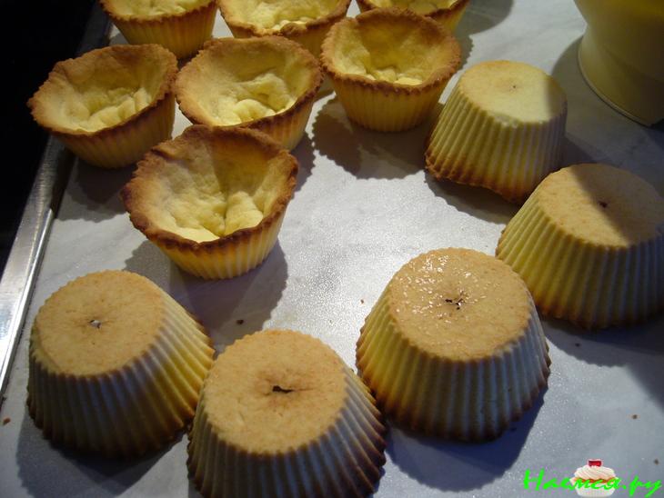 Корзиночки с белковым кремом, как в детстве Корзиночки с белковым кремом, как в детстве