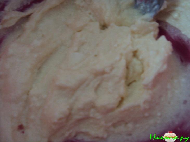 Творожные пончики с черносливом и курагой