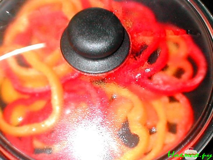 Сладкий салат из перцев