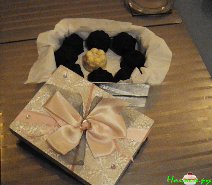 Шоколадные конфеты ручной работы