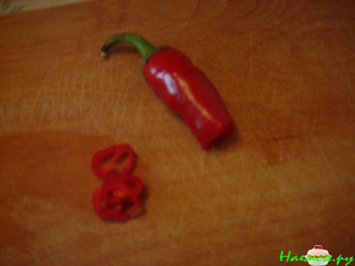 Баклажаны с оливками и помидорами