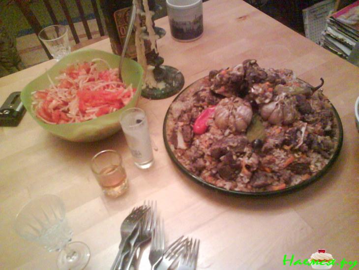 Плов по-Фергански с салатом