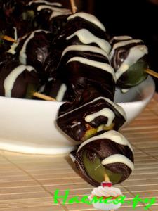 Шоко-фрукты на палочках