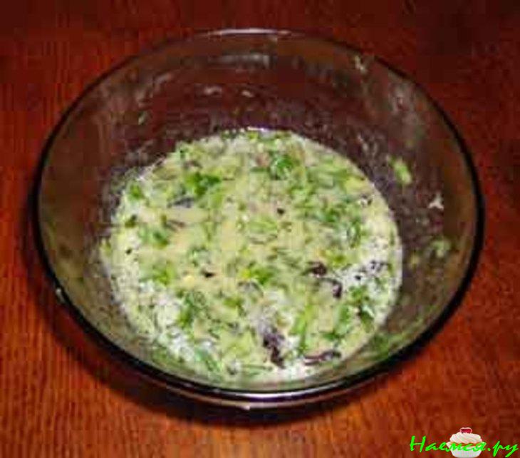 Салат "Греческий" с горчицей и чесноком