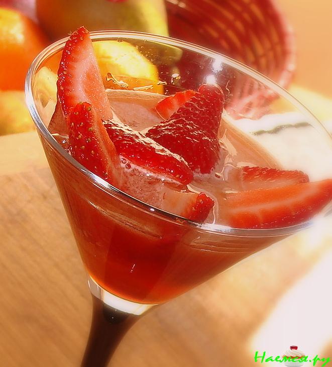 Клубника в сиропе