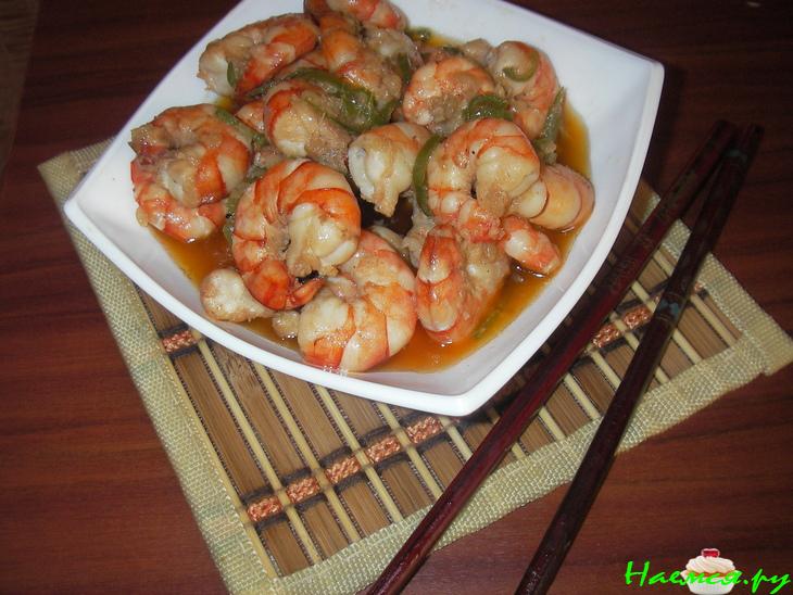 Острые креветки с соусом Острые креветки с соусом