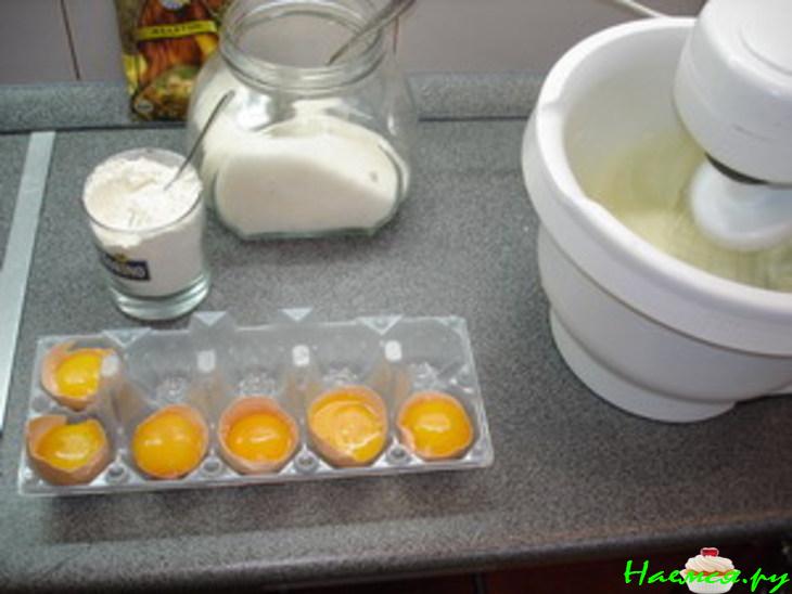 Пирожное бисквитно-фруктовое "Изабелла"