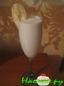 Коктейль 'Кокос-Банан'