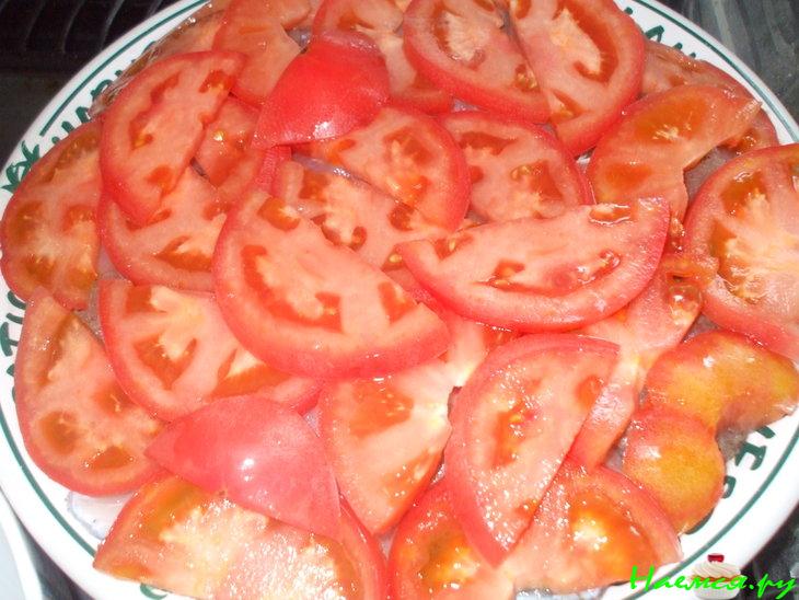 Рыба с картофелем, запеченные под майонезом