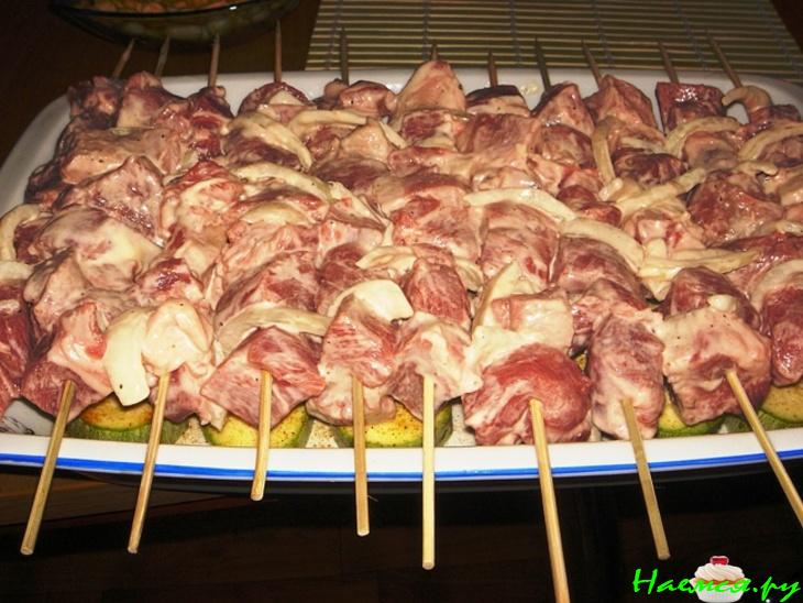 Шашлыки по-домашнему Шашлыки по-домашнему