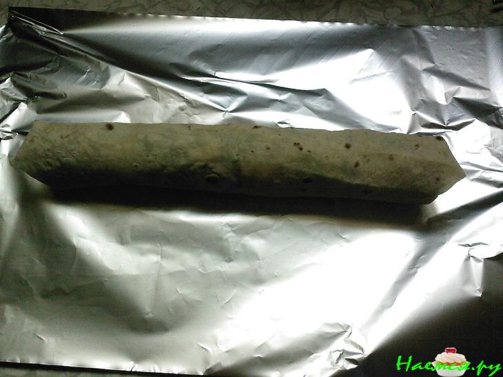 Тыквенный крем-суп с сырными рулетиками