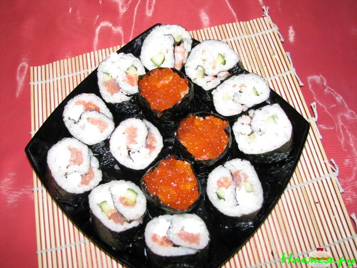 Роллы для ужина с друзьями