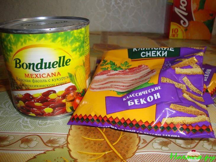 Быстрый фасолевый салат с сухариками Быстрый фасолевый салат с сухариками