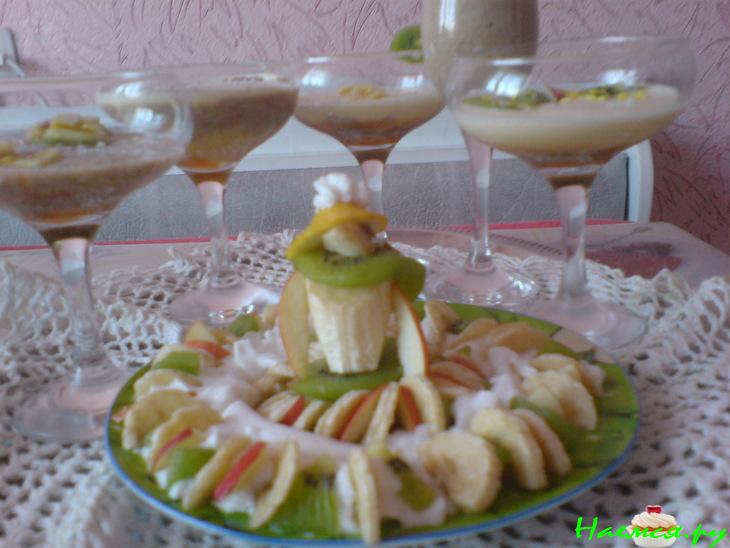 Десерт 'Фруктовая королева'