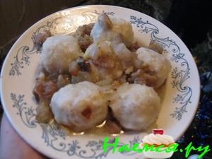 Творожные ленивые вареники с мясными шкварками