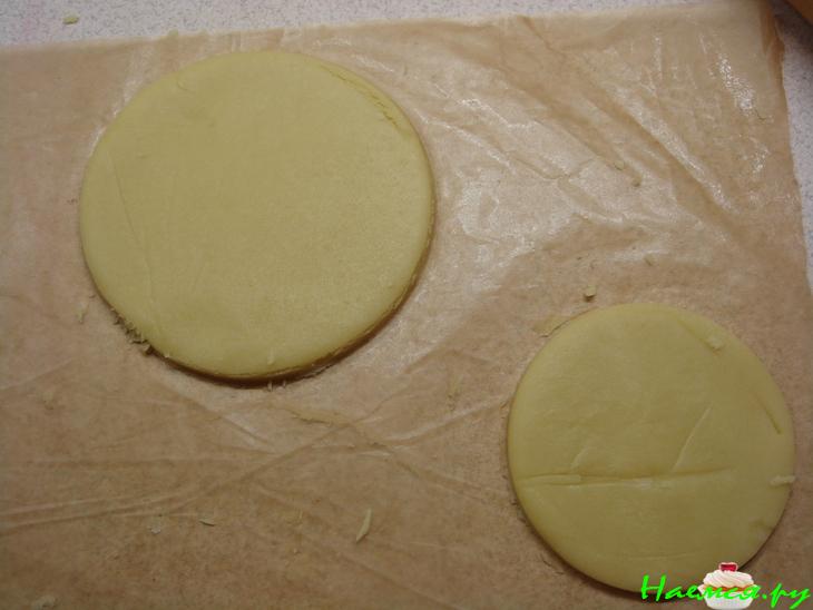 Яблочно-вишневые песочные мини-пироги