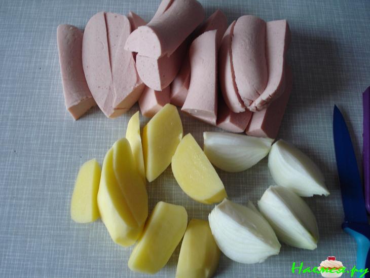 Котлеты из варёной колбасы