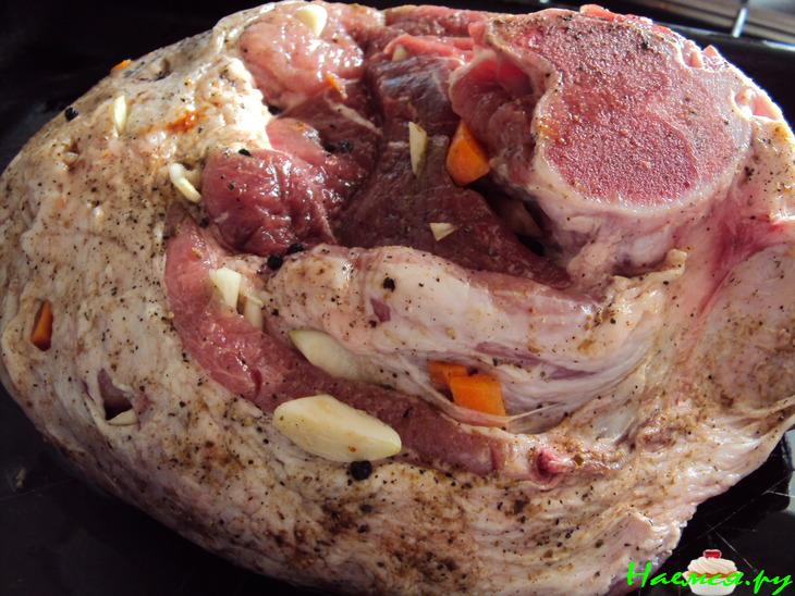 Мясо запеченное в фольге (свинина)