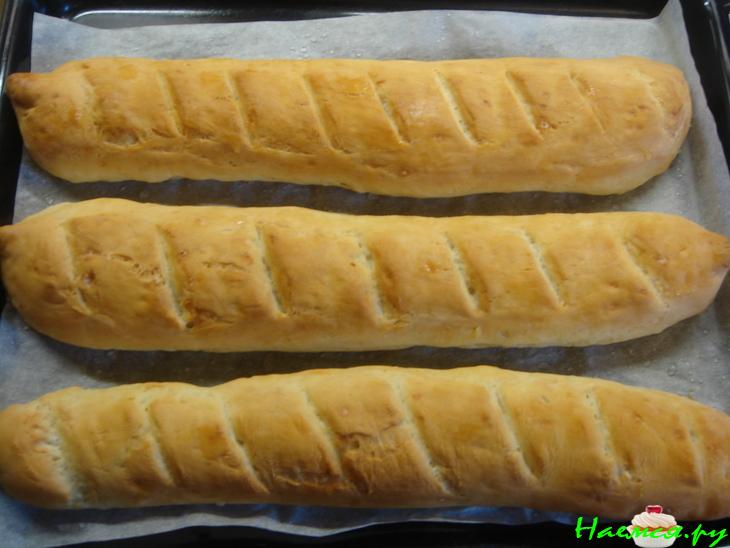 "Быстрый" багет (французский хлеб) - необычный подход к дрожжевому тесту