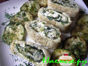 Рыбный рулет со шпинатом и зеленым луком