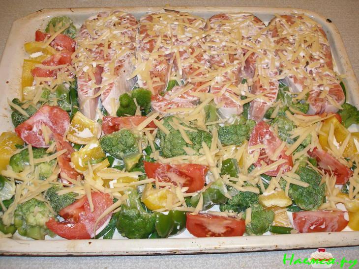 Семга с овощным гарниром сразу Семга с овощным гарниром сразу