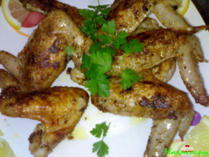 Ароматные крылышки с тмином