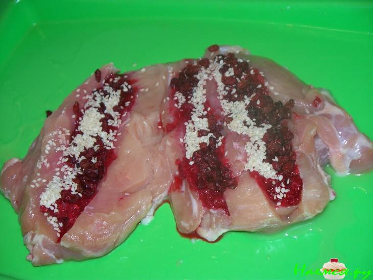 Рулет из куриной грудки Рулет из куриной грудки