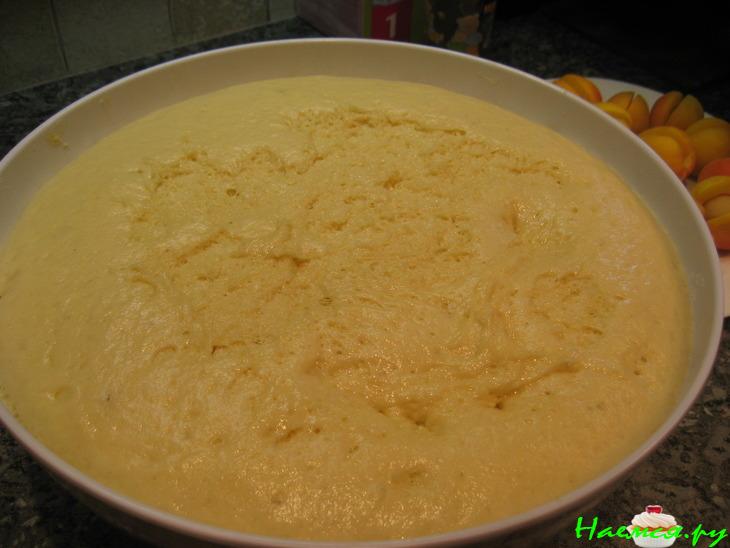 Булочки с фаршированными абрикосами