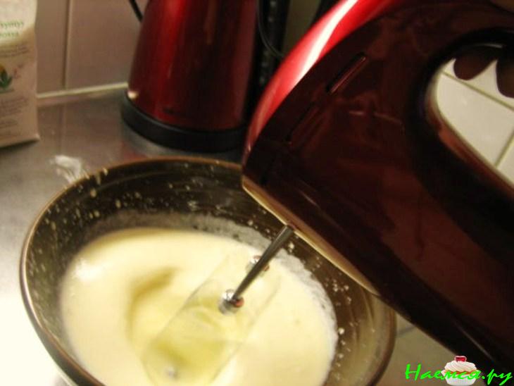 Пирог с творогом и абрикосами