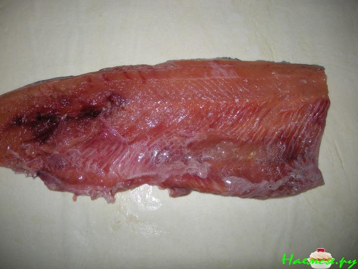 Рыбка в слоёном тесте