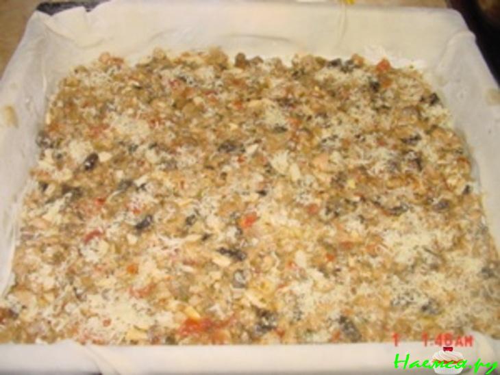 Лазанья с окорочками и грибами