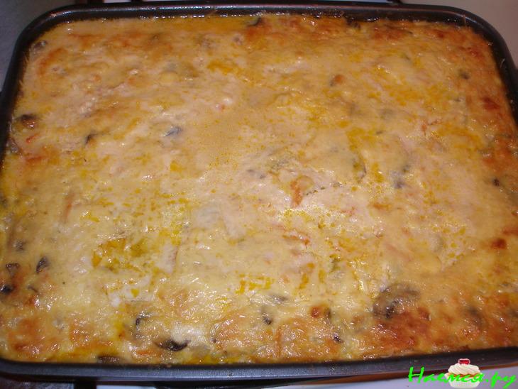Запеканочка рыбно-творожная с шампиньонами